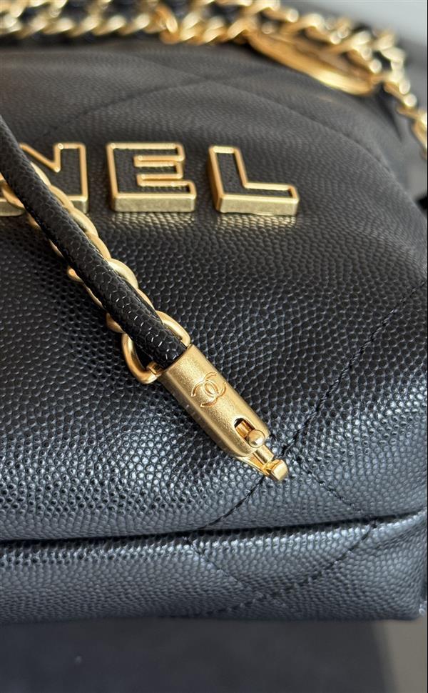 2026127215145806 550